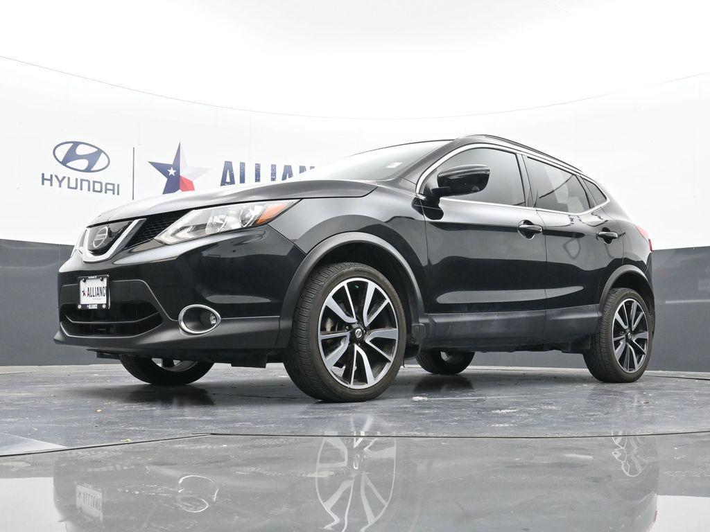 used 2019 Nissan Rogue Sport car, priced at $18,900