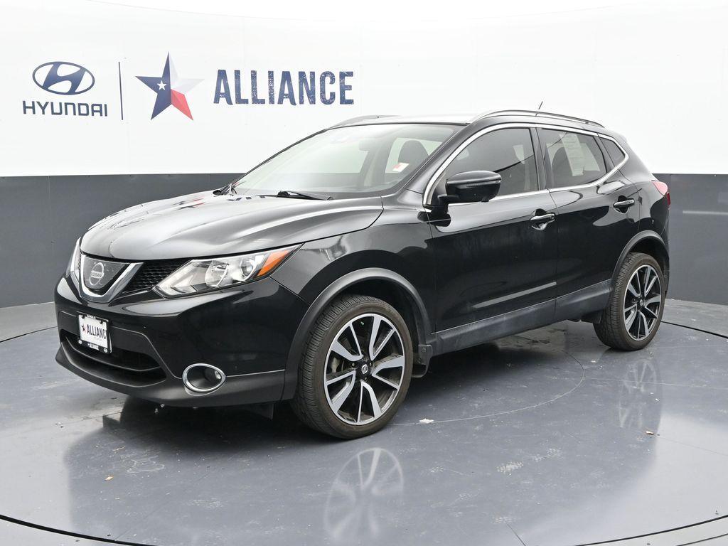 used 2019 Nissan Rogue Sport car, priced at $18,900