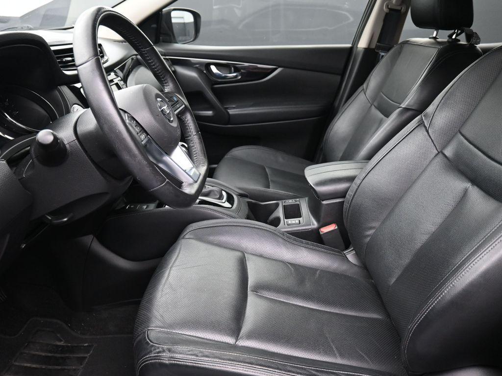 used 2019 Nissan Rogue Sport car, priced at $18,900