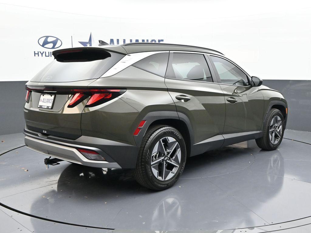 new 2025 Hyundai Tucson car, priced at $27,670