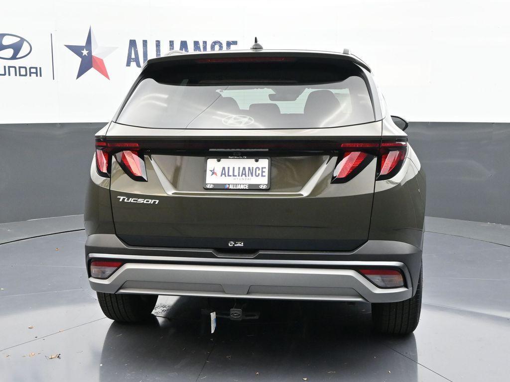 new 2025 Hyundai Tucson car, priced at $27,670