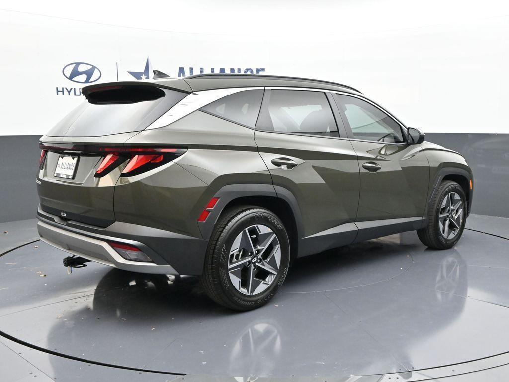 new 2025 Hyundai Tucson car, priced at $27,670