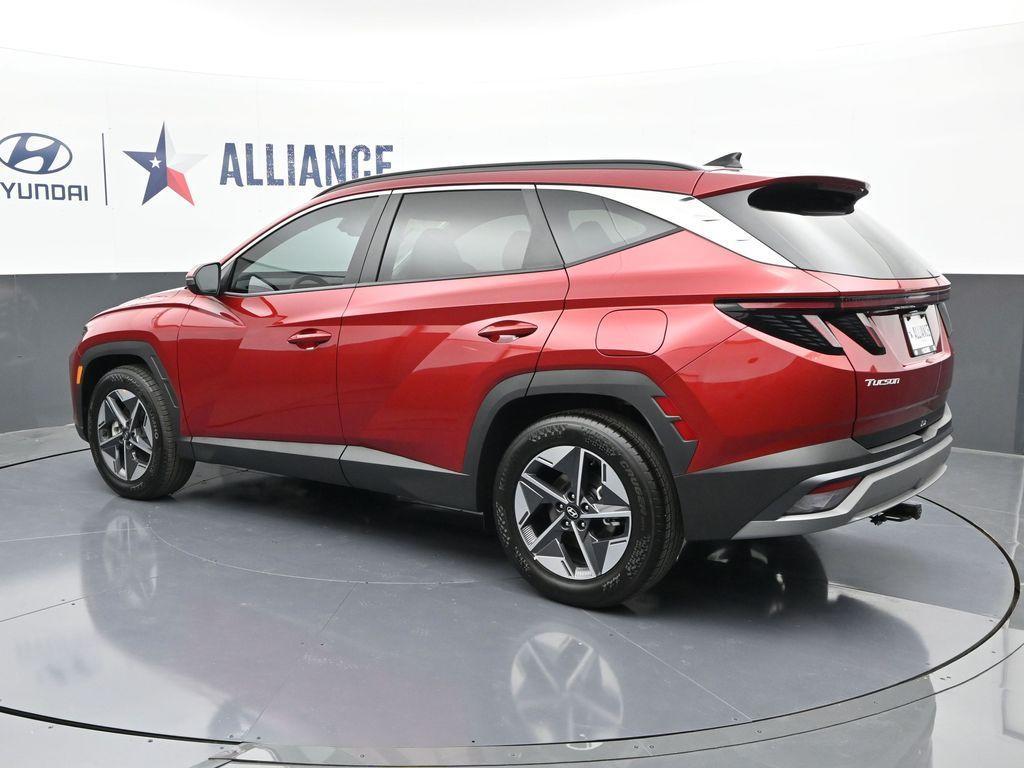 new 2025 Hyundai Tucson car, priced at $30,456