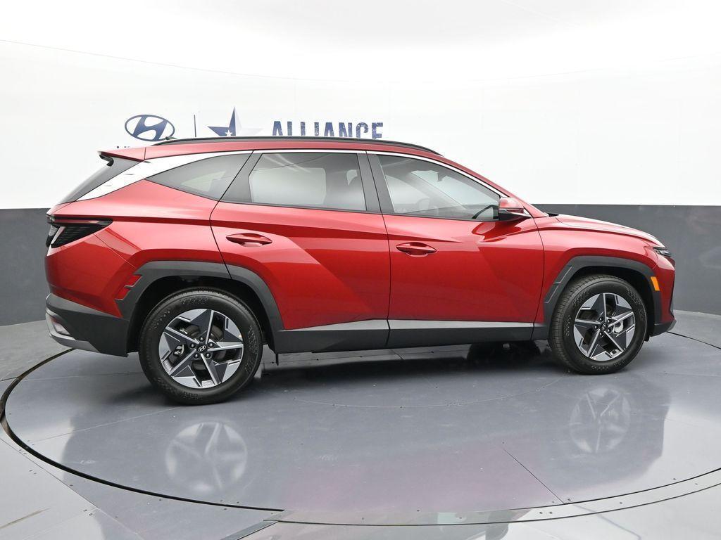 new 2025 Hyundai Tucson car, priced at $30,456
