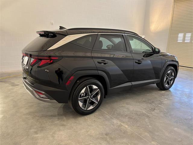 new 2025 Hyundai Tucson car, priced at $30,490