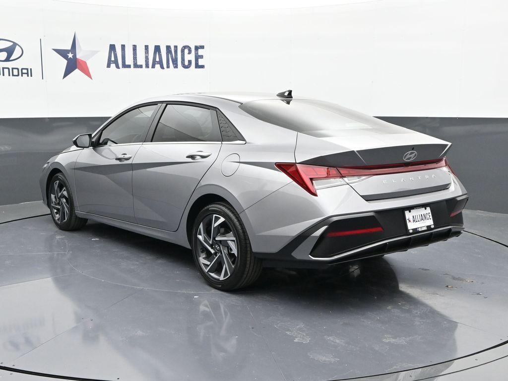 new 2025 Hyundai Elantra car, priced at $24,619