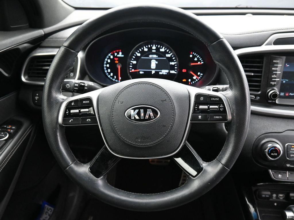 used 2019 Kia Sorento car, priced at $19,336