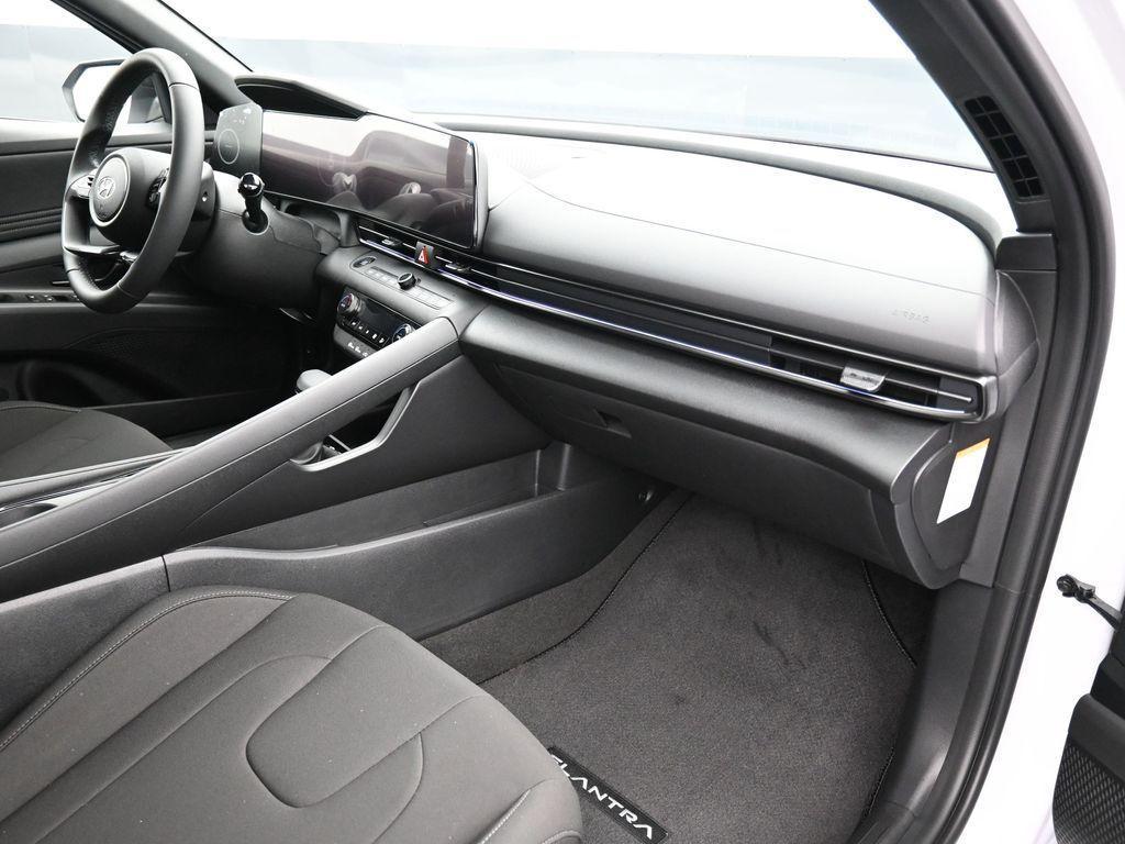new 2025 Hyundai ELANTRA HEV car, priced at $26,822