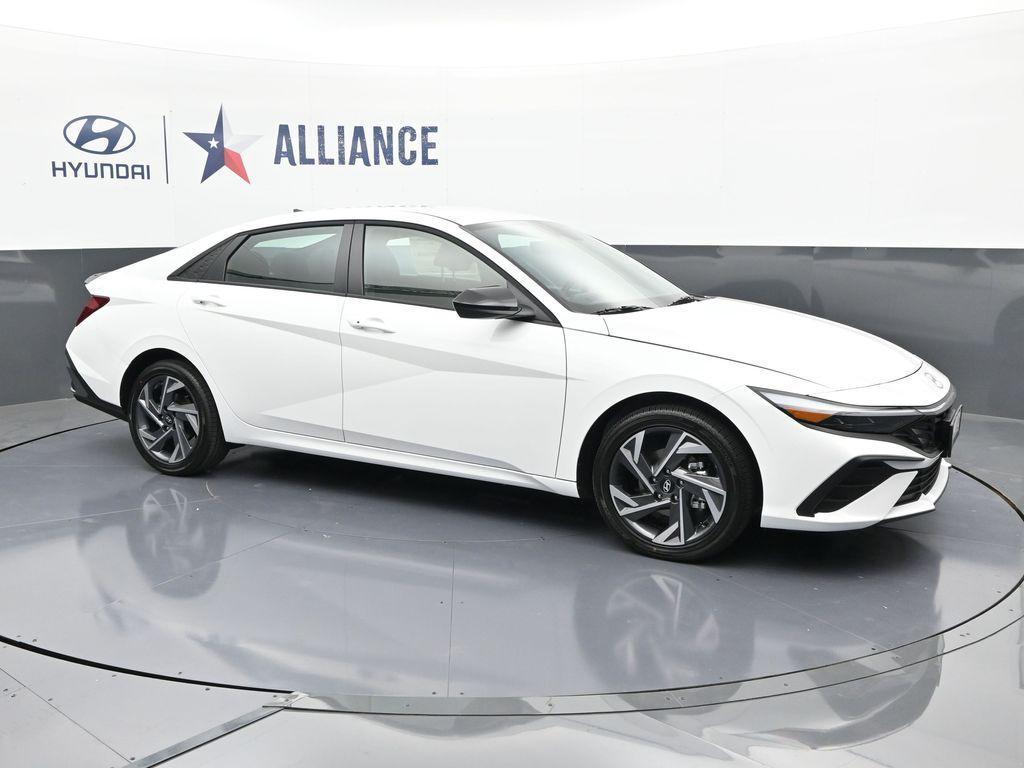 new 2025 Hyundai ELANTRA HEV car, priced at $26,822