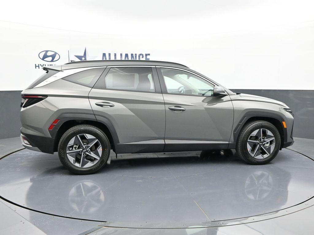 new 2025 Hyundai Tucson car, priced at $33,984