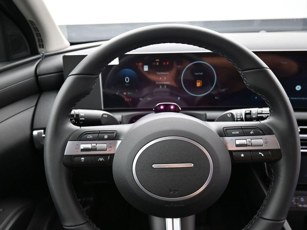 new 2025 Hyundai Tucson car, priced at $33,984