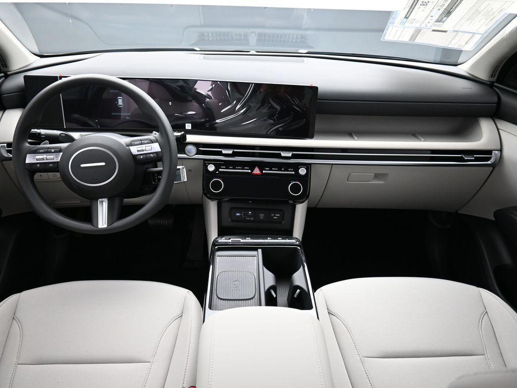 new 2025 Hyundai TUCSON Hybrid car, priced at $31,607