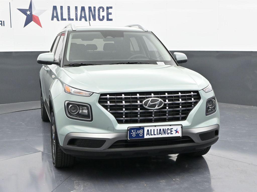new 2025 Hyundai Venue car, priced at $22,550