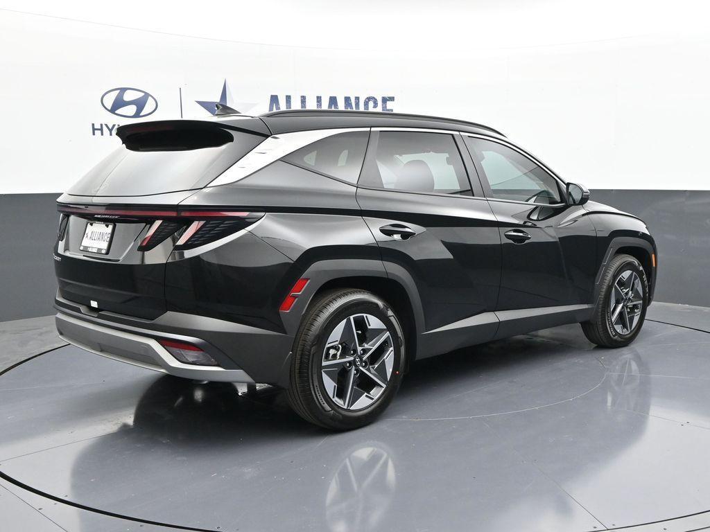 new 2025 Hyundai Tucson car, priced at $29,998