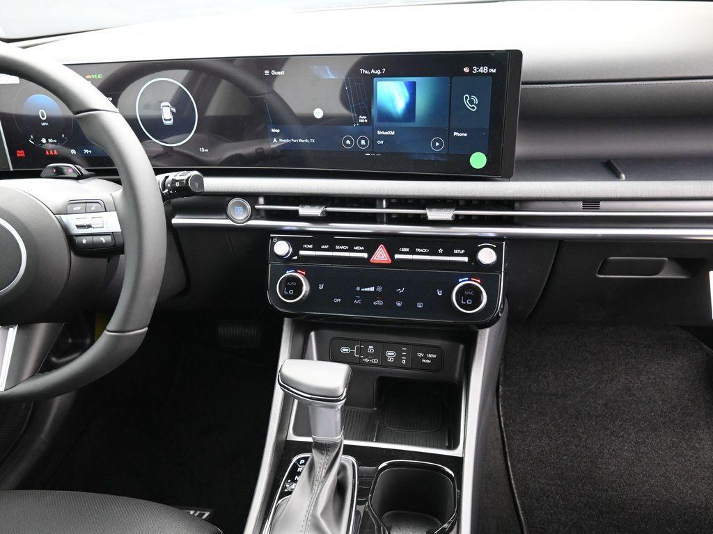 new 2025 Hyundai Tucson car, priced at $29,998