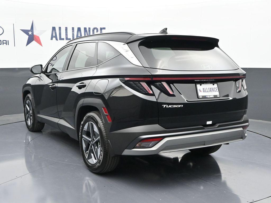 new 2025 Hyundai Tucson car, priced at $29,998