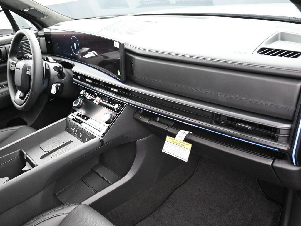 new 2025 Hyundai Santa Fe car, priced at $45,864
