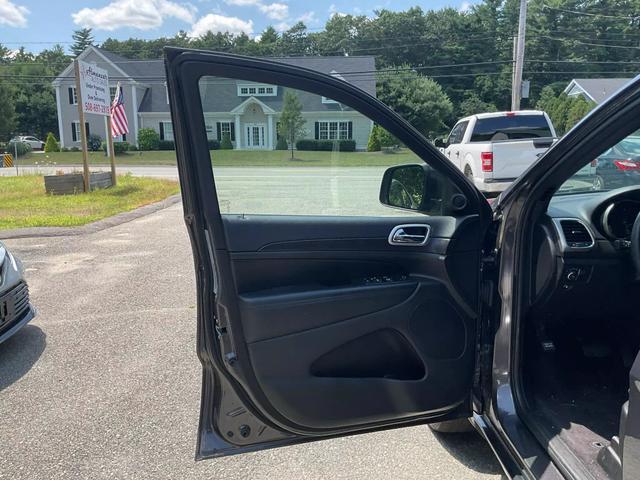 used 2018 Jeep Grand Cherokee car, priced at $15,995