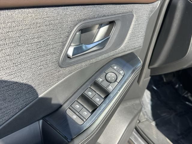 used 2022 Nissan Rogue car, priced at $23,458