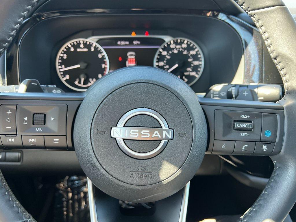 used 2025 Nissan Pathfinder car, priced at $35,955