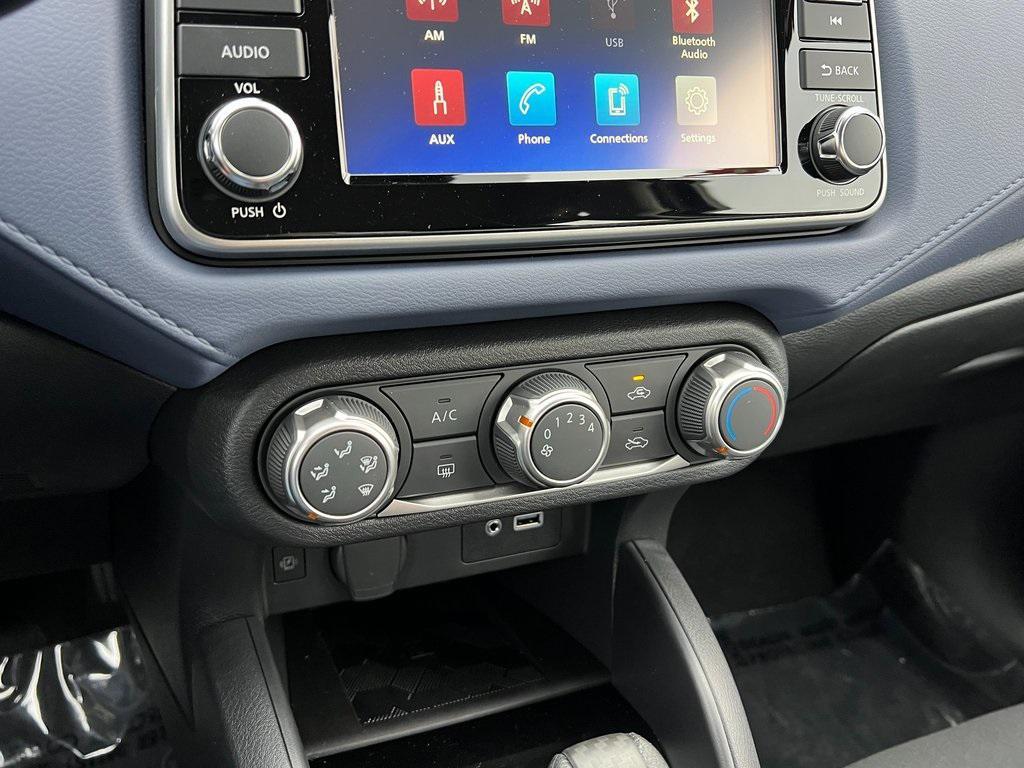 new 2025 Nissan Versa car, priced at $21,832