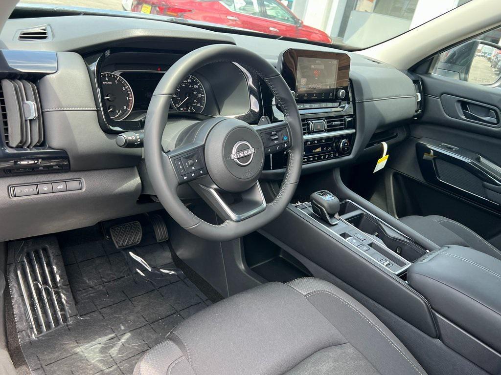 new 2025 Nissan Pathfinder car, priced at $39,047