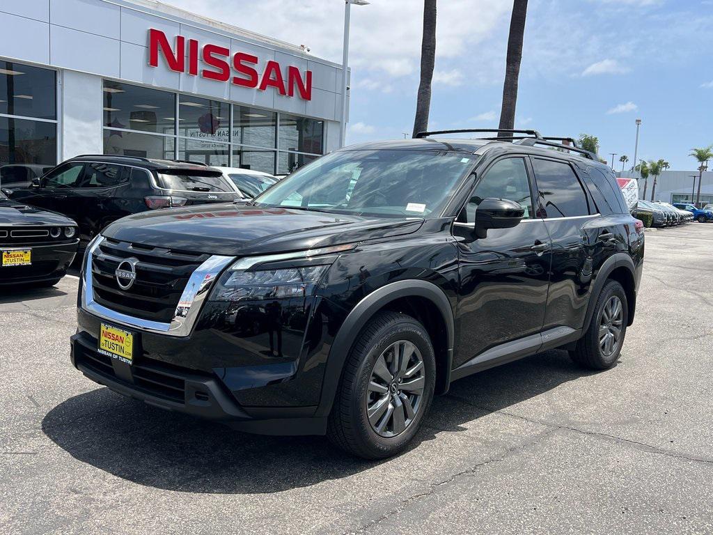 new 2025 Nissan Pathfinder car, priced at $39,507
