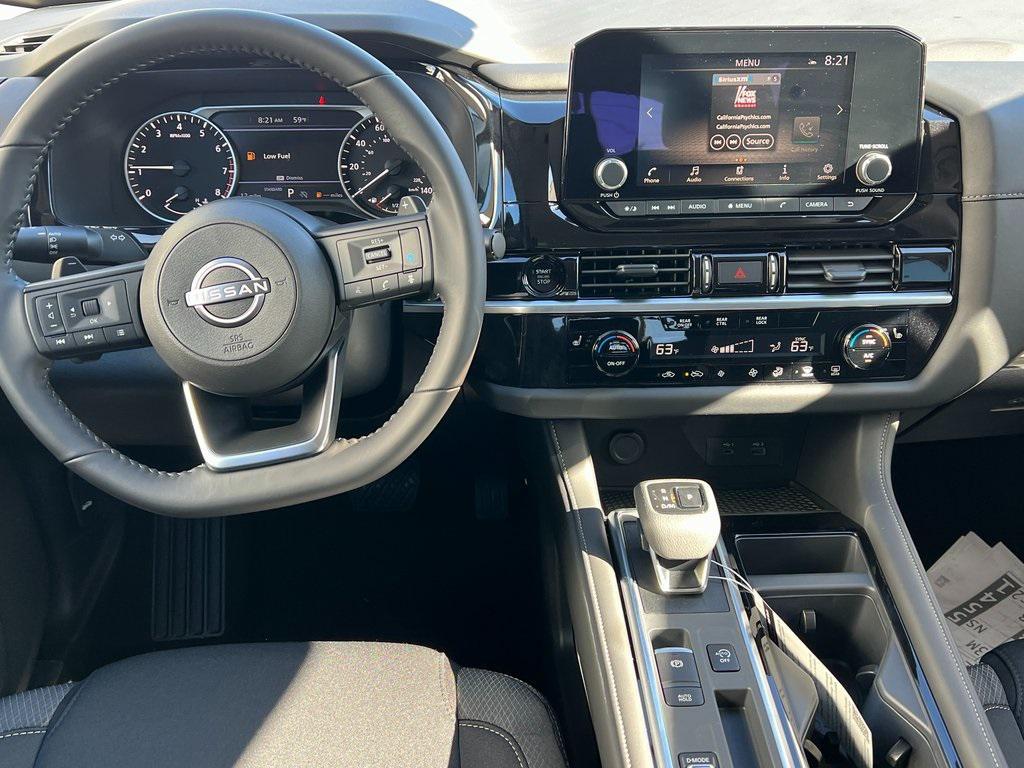 new 2025 Nissan Pathfinder car, priced at $39,480