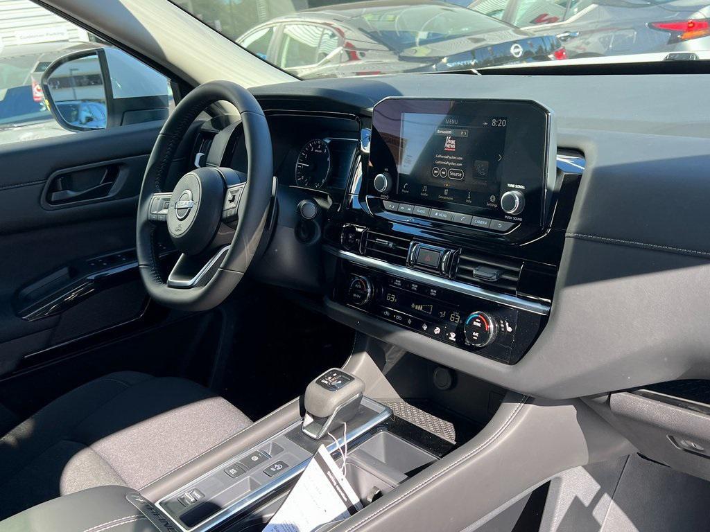 new 2025 Nissan Pathfinder car, priced at $39,480