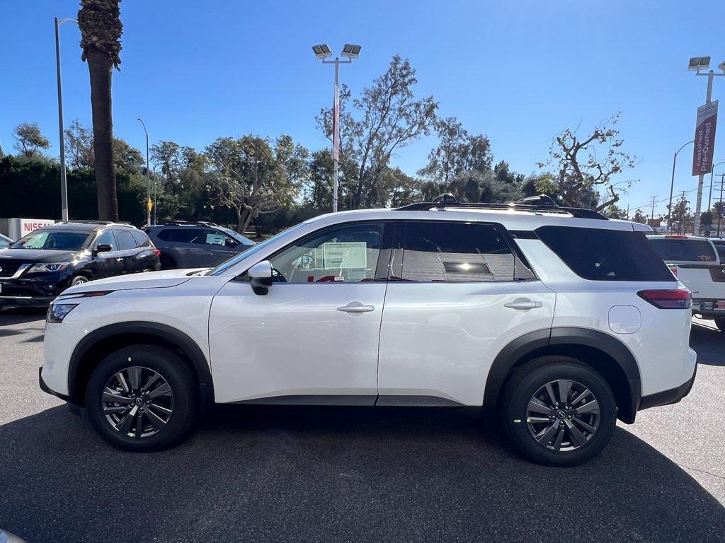 new 2025 Nissan Pathfinder car, priced at $39,480