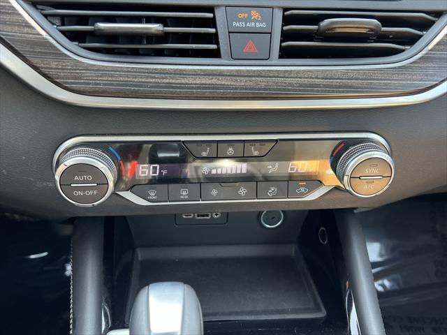 used 2021 Nissan Altima car, priced at $24,125