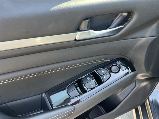 used 2021 Nissan Altima car, priced at $24,125