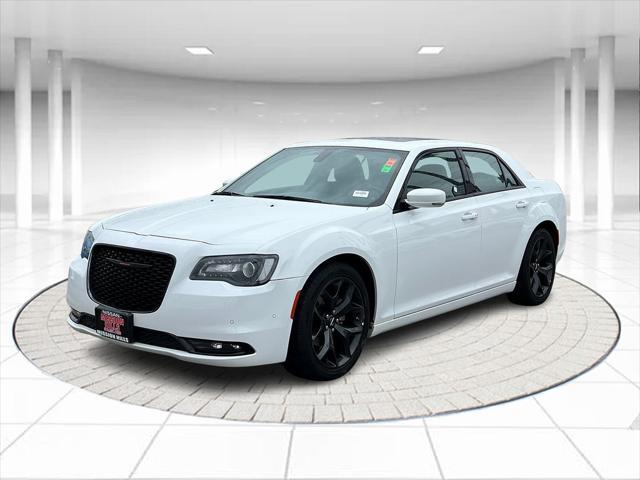 used 2022 Chrysler 300 car, priced at $26,998