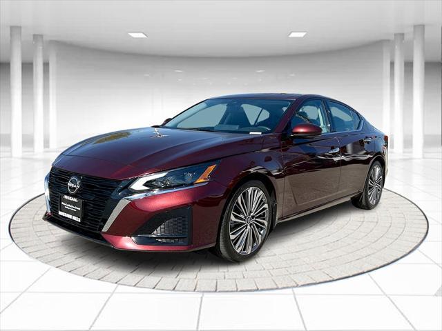 used 2023 Nissan Altima car, priced at $28,998