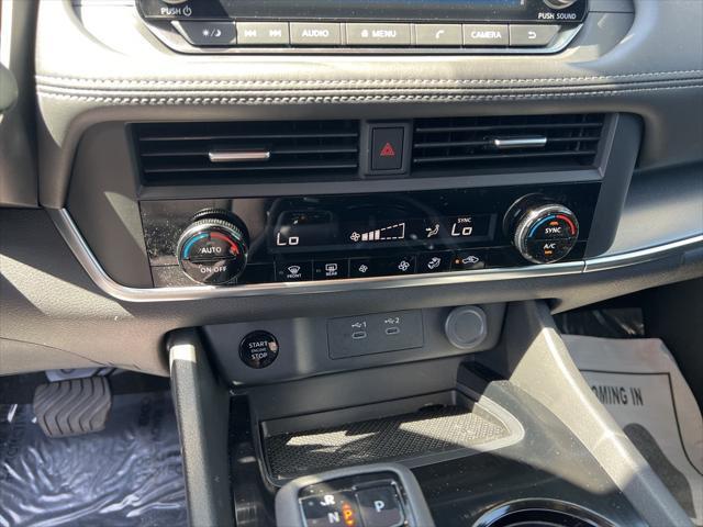 used 2025 Nissan Rogue car, priced at $27,555