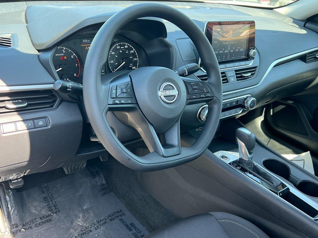 used 2025 Nissan Altima car, priced at $28,995