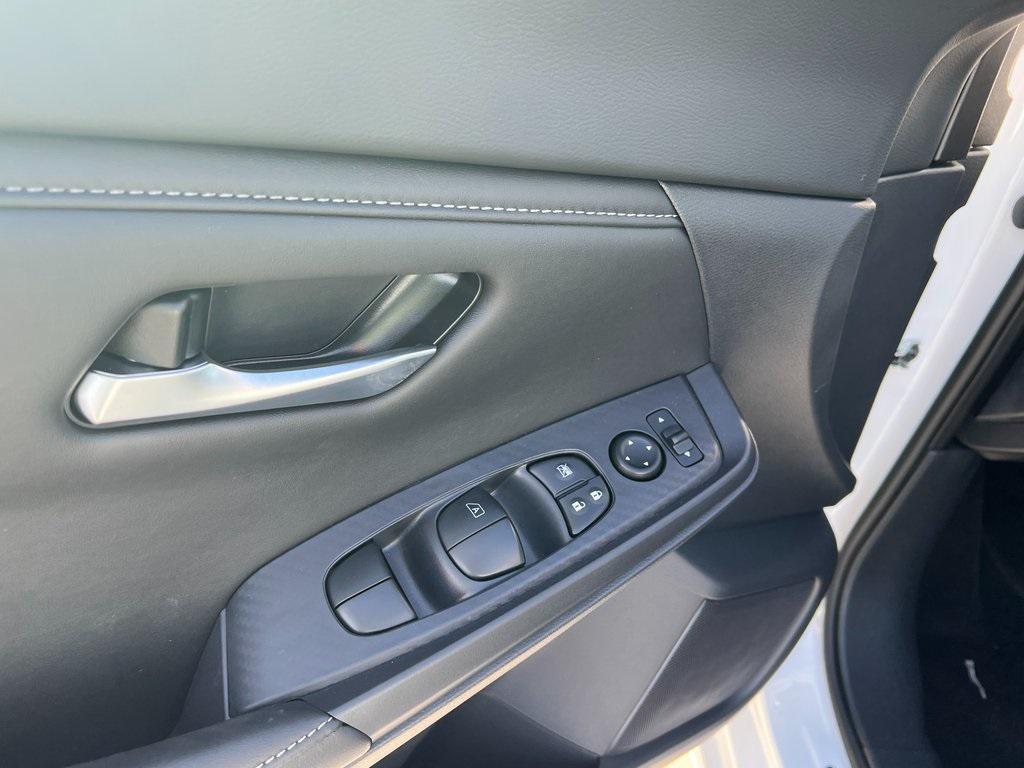 new 2025 Nissan Sentra car, priced at $22,587