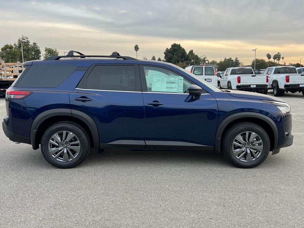 new 2025 Nissan Pathfinder car, priced at $39,882