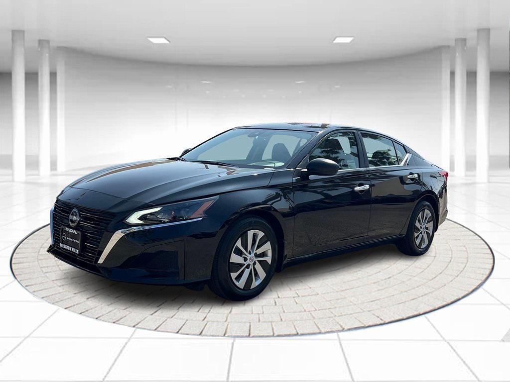 used 2025 Nissan Altima car, priced at $28,995
