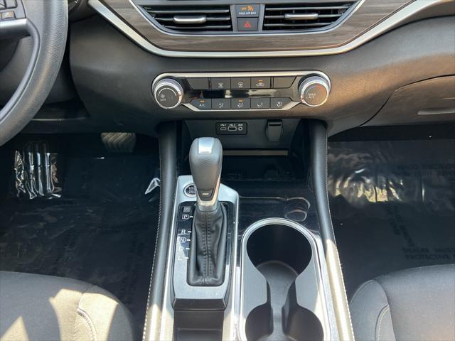 used 2023 Nissan Altima car, priced at $20,895
