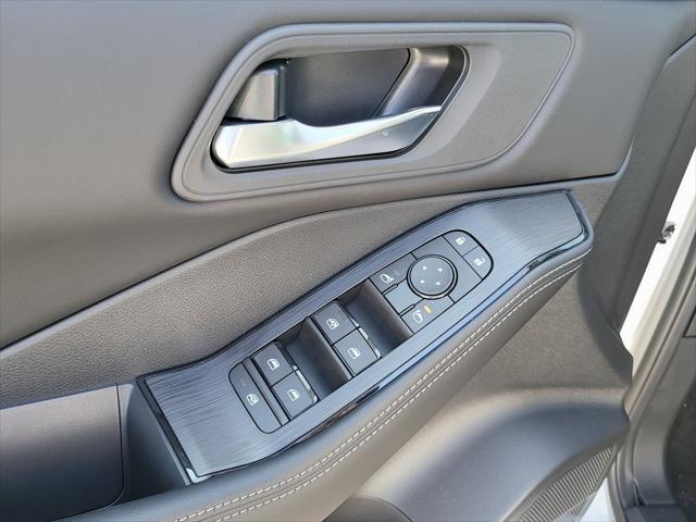 new 2025 Nissan Rogue car, priced at $31,950
