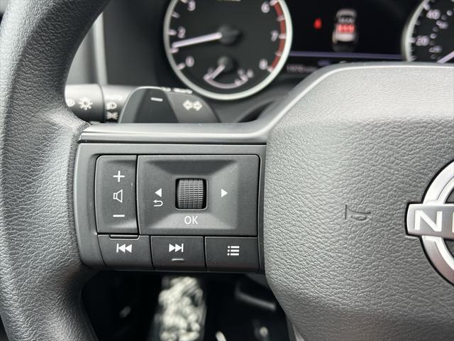 used 2025 Nissan Rogue car, priced at $31,999