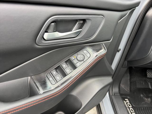 new 2025 Nissan Rogue car, priced at $33,705