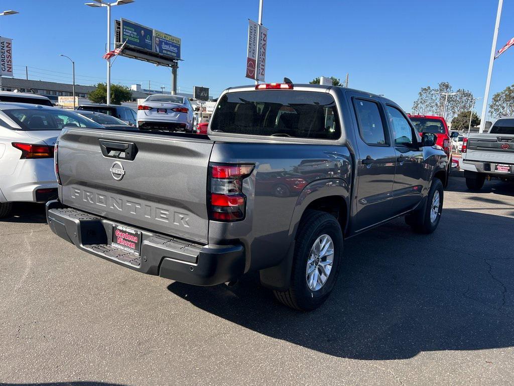 new 2025 Nissan Frontier car, priced at $31,288