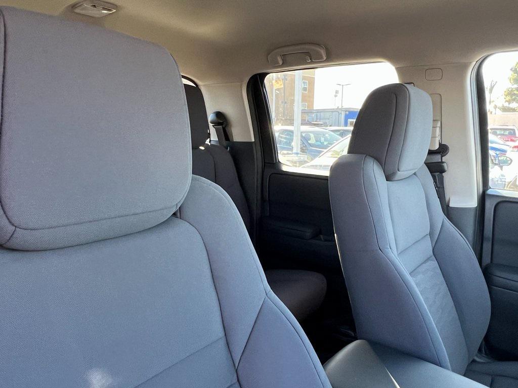 new 2025 Nissan Frontier car, priced at $31,288