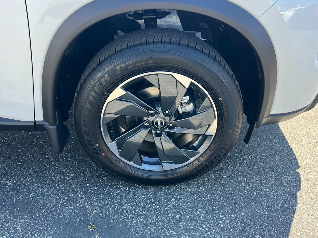 new 2025 Nissan Rogue car, priced at $30,669