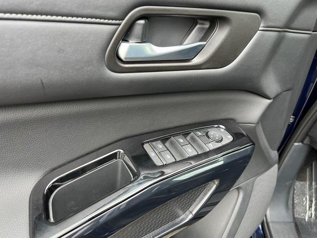 used 2022 Nissan Pathfinder car, priced at $29,658