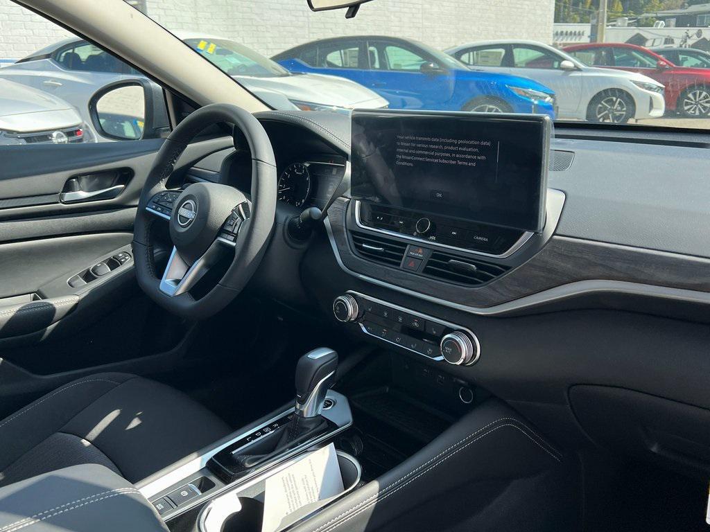 new 2025 Nissan Altima car, priced at $30,230