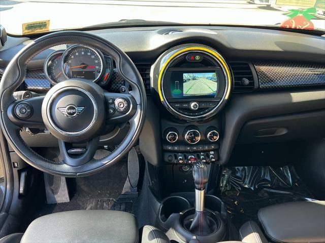 used 2019 MINI Hardtop car, priced at $18,202