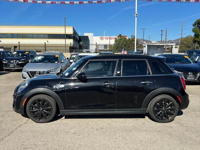 used 2019 MINI Hardtop car, priced at $18,202